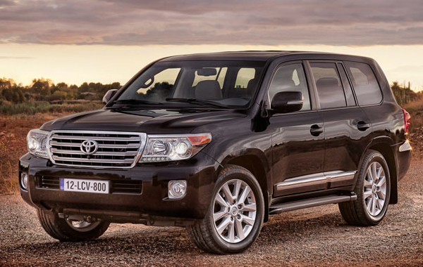 car hire Lilongwe airport Malawi 4x4 car rental Malawi airports